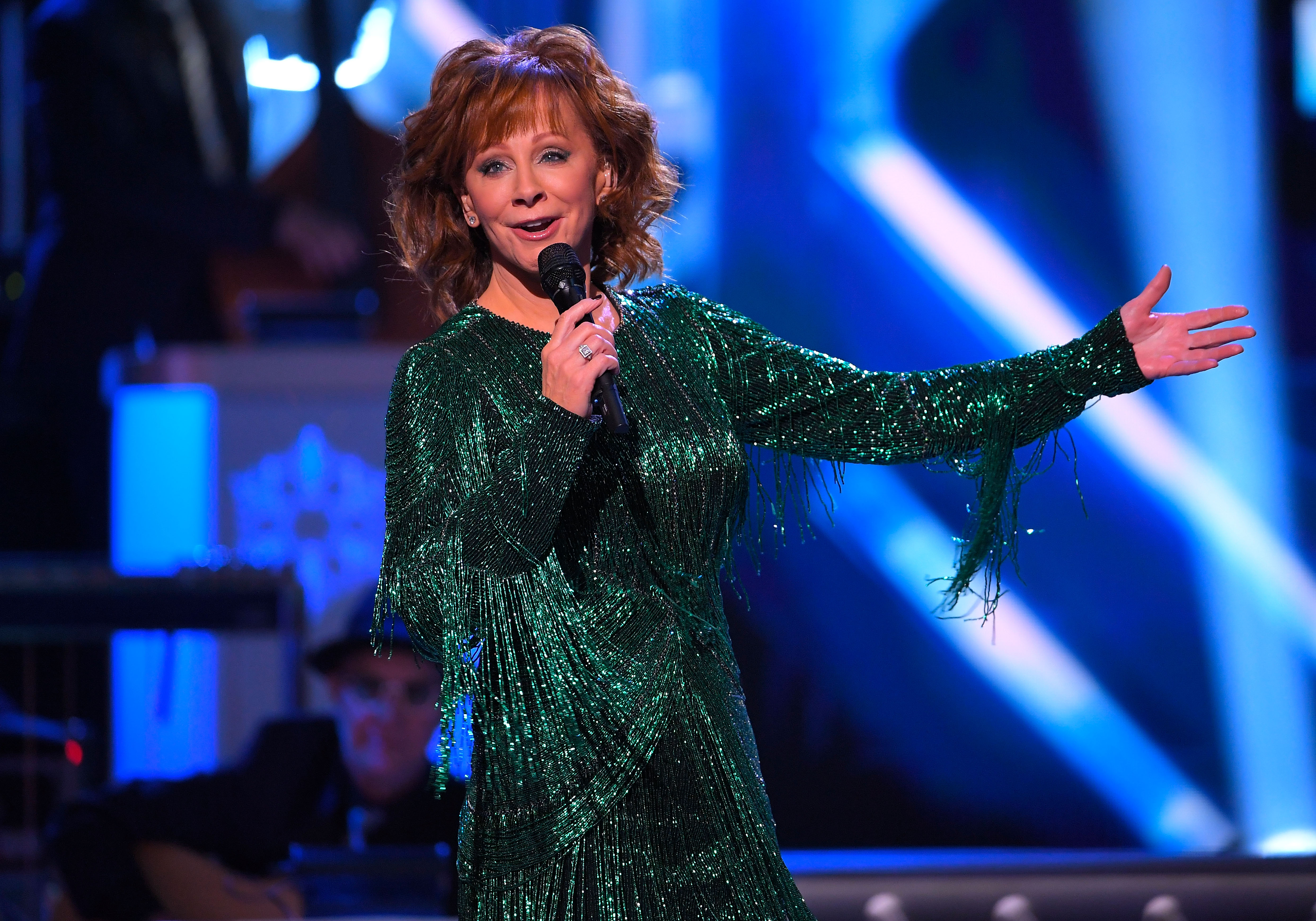 reba mcentire will return for a second year as host of the ninth annual cma country christmas - Cma Country Christmas reba mcentire will return for a second year as host of the ninth annual cma country christmas - Cma Country Christmas